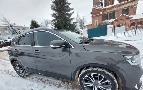 Geely Coolray I, 2023 год, 1 600 000 рублей, 2 фотография