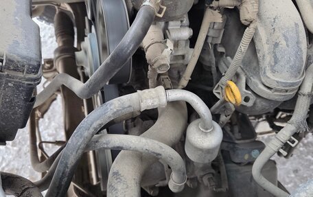 Toyota HiAce H200, 2014 год, 3 000 000 рублей, 26 фотография