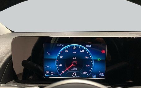 Mercedes-Benz GLB, 2021 год, 4 450 000 рублей, 9 фотография