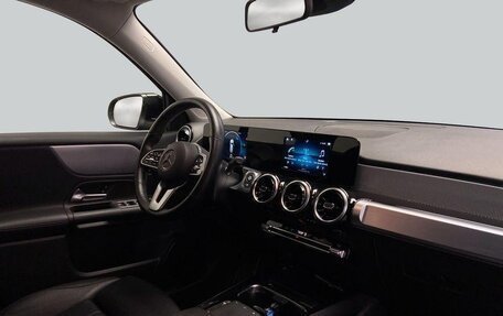 Mercedes-Benz GLB, 2021 год, 4 450 000 рублей, 22 фотография