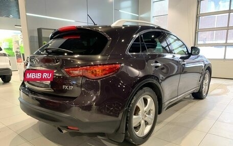 Infiniti FX II, 2011 год, 1 850 000 рублей, 4 фотография