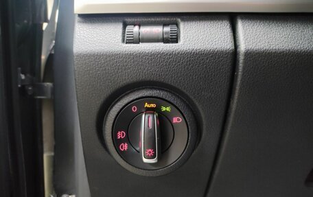 Volkswagen Amarok I рестайлинг, 2017 год, 3 400 000 рублей, 19 фотография