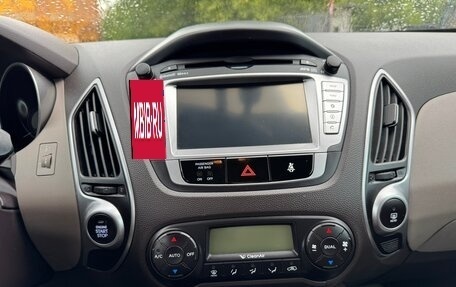 Hyundai ix35 I рестайлинг, 2011 год, 1 275 000 рублей, 4 фотография