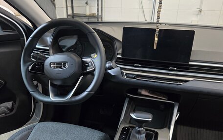 Geely Emgrand, 2024 год, 2 100 000 рублей, 4 фотография