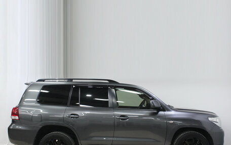 Toyota Land Cruiser 200, 2011 год, 3 550 000 рублей, 4 фотография