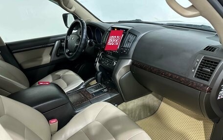 Toyota Land Cruiser 200, 2011 год, 3 550 000 рублей, 22 фотография