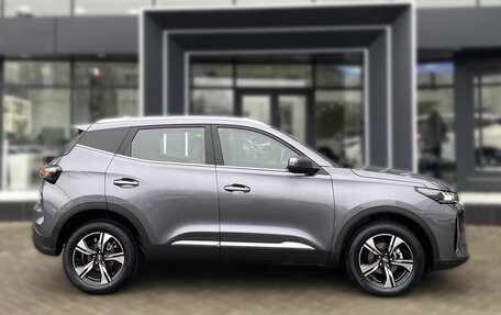 Chery Tiggo 4 I рестайлинг, 2025 год, 2 039 000 рублей, 6 фотография