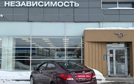 Hyundai Solaris II рестайлинг, 2011 год, 520 000 рублей, 4 фотография