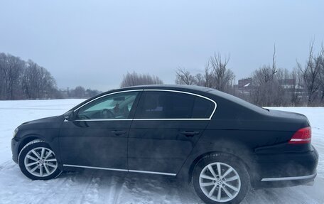 Volkswagen Passat B7, 2011 год, 945 000 рублей, 2 фотография
