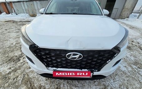 Hyundai Tucson III, 2020 год, 1 970 000 рублей, 2 фотография