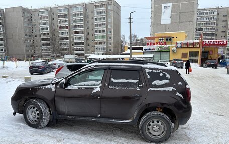 Renault Duster I рестайлинг, 2017 год, 820 000 рублей, 3 фотография
