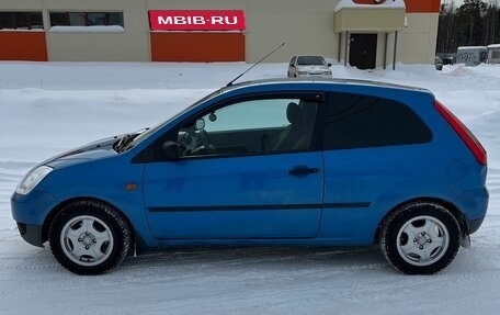 Ford Fiesta, 2005 год, 275 000 рублей, 2 фотография