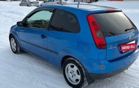Ford Fiesta, 2005 год, 275 000 рублей, 3 фотография