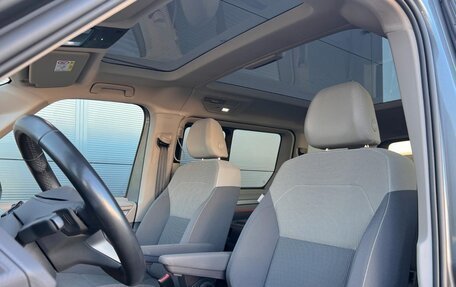 Volkswagen Multivan, 2023 год, 5 530 000 рублей, 12 фотография