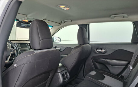 Jeep Cherokee, 2014 год, 1 450 000 рублей, 12 фотография