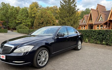 Mercedes-Benz S-Класс, 2010 год, 1 700 000 рублей, 4 фотография