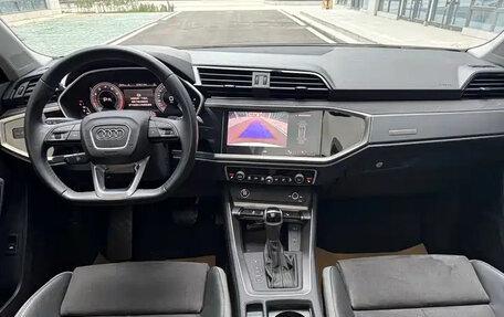 Audi Q3, 2022 год, 2 490 000 рублей, 9 фотография