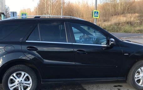 Mercedes-Benz M-Класс, 2011 год, 2 250 000 рублей, 3 фотография