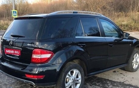 Mercedes-Benz M-Класс, 2011 год, 2 250 000 рублей, 4 фотография