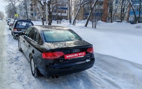 Audi A4, 2011 год, 850 000 рублей, 4 фотография