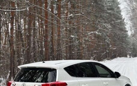 Toyota RAV4, 2015 год, 1 895 000 рублей, 6 фотография