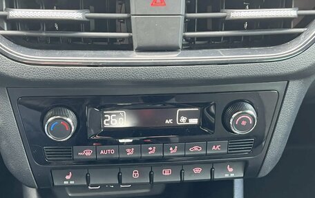 Volkswagen Polo VI (EU Market), 2021 год, 1 800 000 рублей, 14 фотография