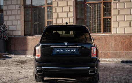 Rolls-Royce Cullinan, 2021 год, 33 000 000 рублей, 13 фотография