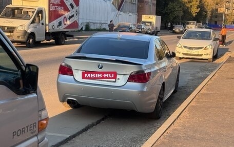 BMW 5 серия, 2006 год, 900 000 рублей, 6 фотография