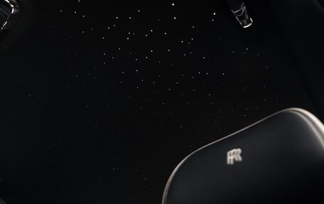 Rolls-Royce Cullinan, 2021 год, 33 000 000 рублей, 23 фотография