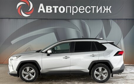 Toyota RAV4, 2019 год, 2 780 000 рублей, 8 фотография