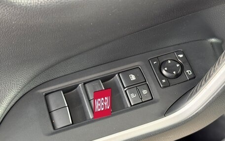 Toyota RAV4, 2019 год, 2 780 000 рублей, 10 фотография