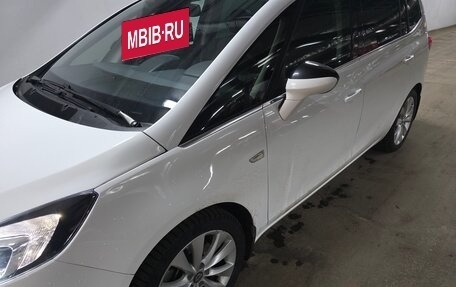 Opel Zafira C рестайлинг, 2014 год, 995 000 рублей, 16 фотография