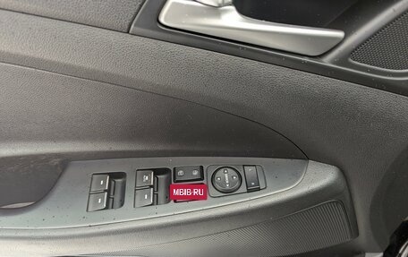 Hyundai Tucson III, 2020 год, 2 150 000 рублей, 17 фотография