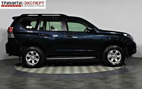 Toyota Land Cruiser Prado 150 рестайлинг 2, 2011 год, 2 697 000 рублей, 4 фотография