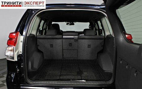 Toyota Land Cruiser Prado 150 рестайлинг 2, 2011 год, 2 697 000 рублей, 15 фотография