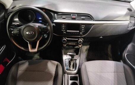 KIA Rio IV, 2018 год, 1 080 000 рублей, 14 фотография