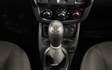 Renault Duster I рестайлинг, 2016 год, 999 000 рублей, 18 фотография