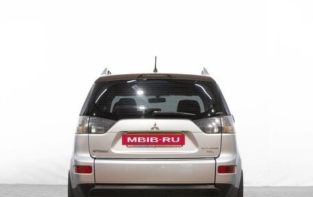 Mitsubishi Outlander III рестайлинг 3, 2008 год, 1 199 000 рублей, 5 фотография