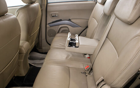 Mitsubishi Outlander III рестайлинг 3, 2008 год, 1 199 000 рублей, 28 фотография