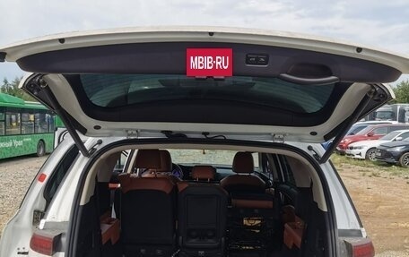 KIA Carnival, 2022 год, 4 080 000 рублей, 9 фотография