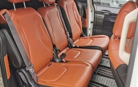 KIA Carnival, 2022 год, 4 080 000 рублей, 13 фотография