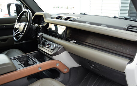 Land Rover Defender II, 2020 год, 6 990 000 рублей, 31 фотография