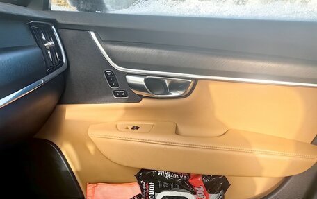 Volvo V90 Cross Country I рестайлинг, 2019 год, 2 280 000 рублей, 7 фотография