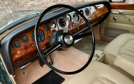 Rolls-Royce Silver Shadow, 1967 год, 10 450 000 рублей, 20 фотография