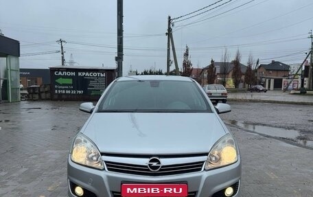 Opel Astra H, 2008 год, 740 000 рублей, 1 фотография
