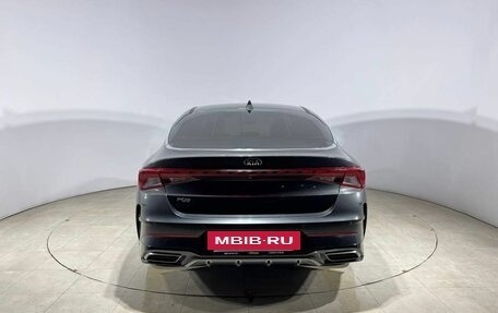 KIA K5, 2021 год, 2 220 000 рублей, 6 фотография