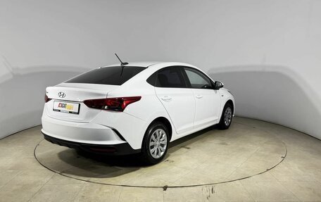 Hyundai Solaris II рестайлинг, 2021 год, 1 730 000 рублей, 5 фотография