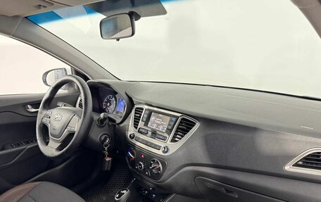 Hyundai Solaris II рестайлинг, 2021 год, 1 730 000 рублей, 12 фотография