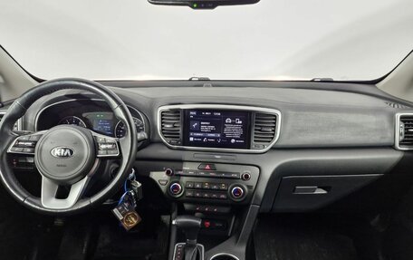KIA Sportage IV рестайлинг, 2021 год, 2 580 000 рублей, 13 фотография