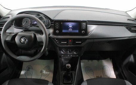 Skoda Rapid II, 2021 год, 1 575 000 рублей, 13 фотография